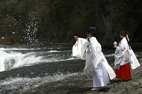 吹割の滝