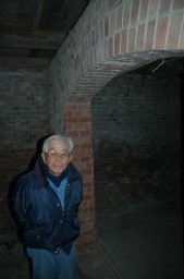�K����ꂽ�n�����̓�����ŁA�u��Ō@�����Ȃ�Đ̂̐l�͂������v�Ƙb���R������