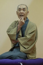 熟練した話芸で大勢の人たちを楽しませた入船亭扇橋さん