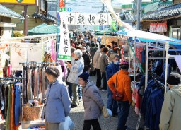 前回の買場紗綾市