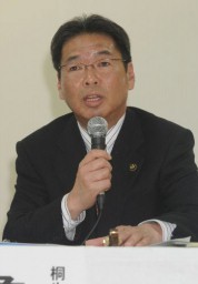 亀山 豊文さん
